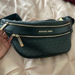 Michael Kors Belt Bag